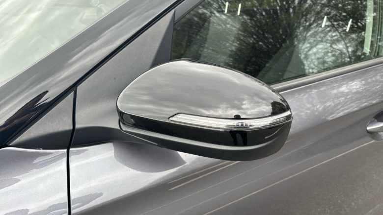 Hyundai i20 1.2 MPi Play 5dr Petrol Hatchback